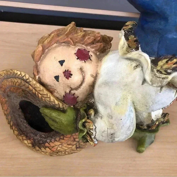 Vintage resin Statues /dolls. Set includes two 14-inch Raggedy Ann figures - Picture 9 of 9